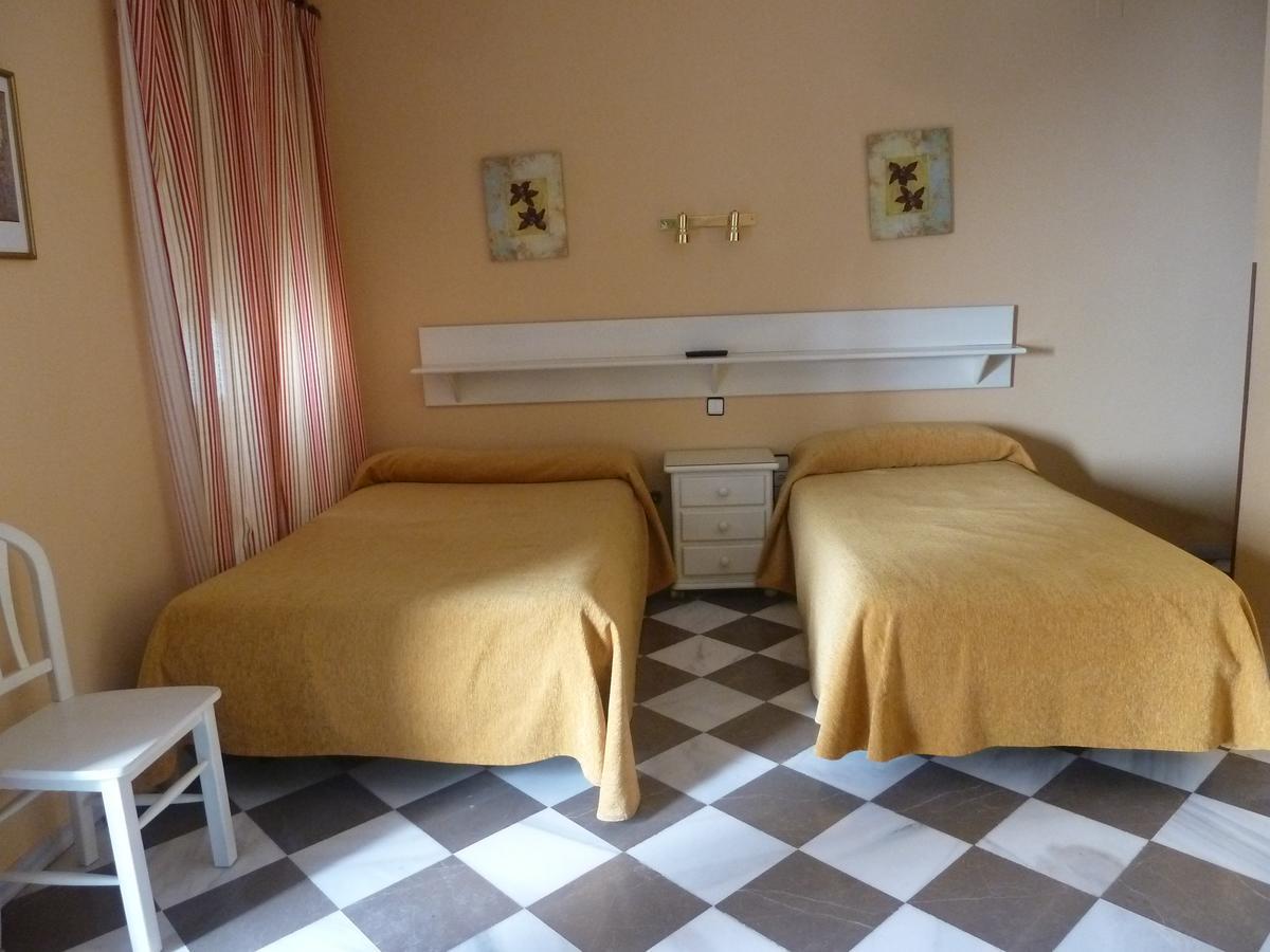 Hotel San Pedro カルモナ エクステリア 写真